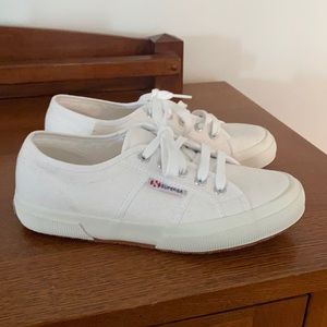 White Suprega Sneakers